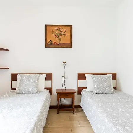 20 * Puerto del Carmen (Lanzarote)